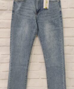 Vaquero chico arañado