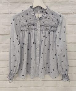 Blusa navy flor bordada