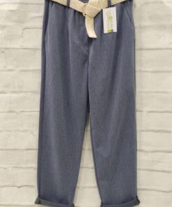 Pantalon punto tipo chino con cinturón