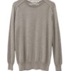 Jersey de chico en punto fino gris medio, tejido suave y elástico, cuello redondo acanalado y hombros ligeramente caídos