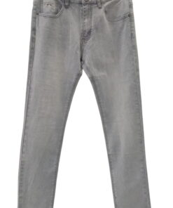 Pantalón vaquero gris claro de chico, corte recto, cinco bolsillos, efecto desgastado y detalle metálico en bolsillo