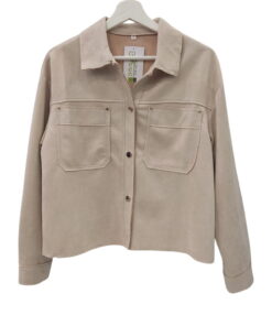 Chaqueta de antelina beige para chica, corte recto, cierre abotonado, cuello clásico y grandes bolsillos de parche en el pech