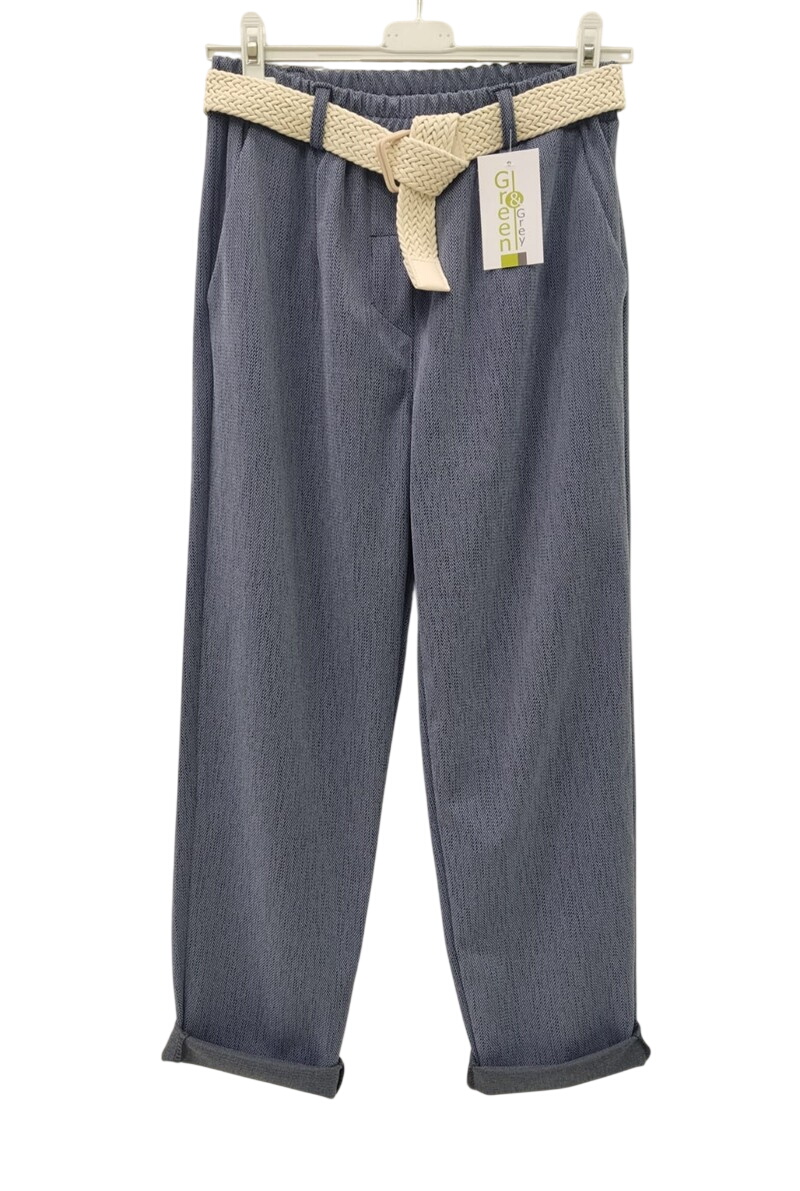 Pantalón de punto tipo chino para chica en azul grisáceo con cinturón trenzado crudo, corte recto, cintura elástica y bolsos