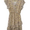 Vestido corto floreado con cuello en V para chica, estampado floral pequeño en tonos marrón, crema y amarillo sobre fondo cr