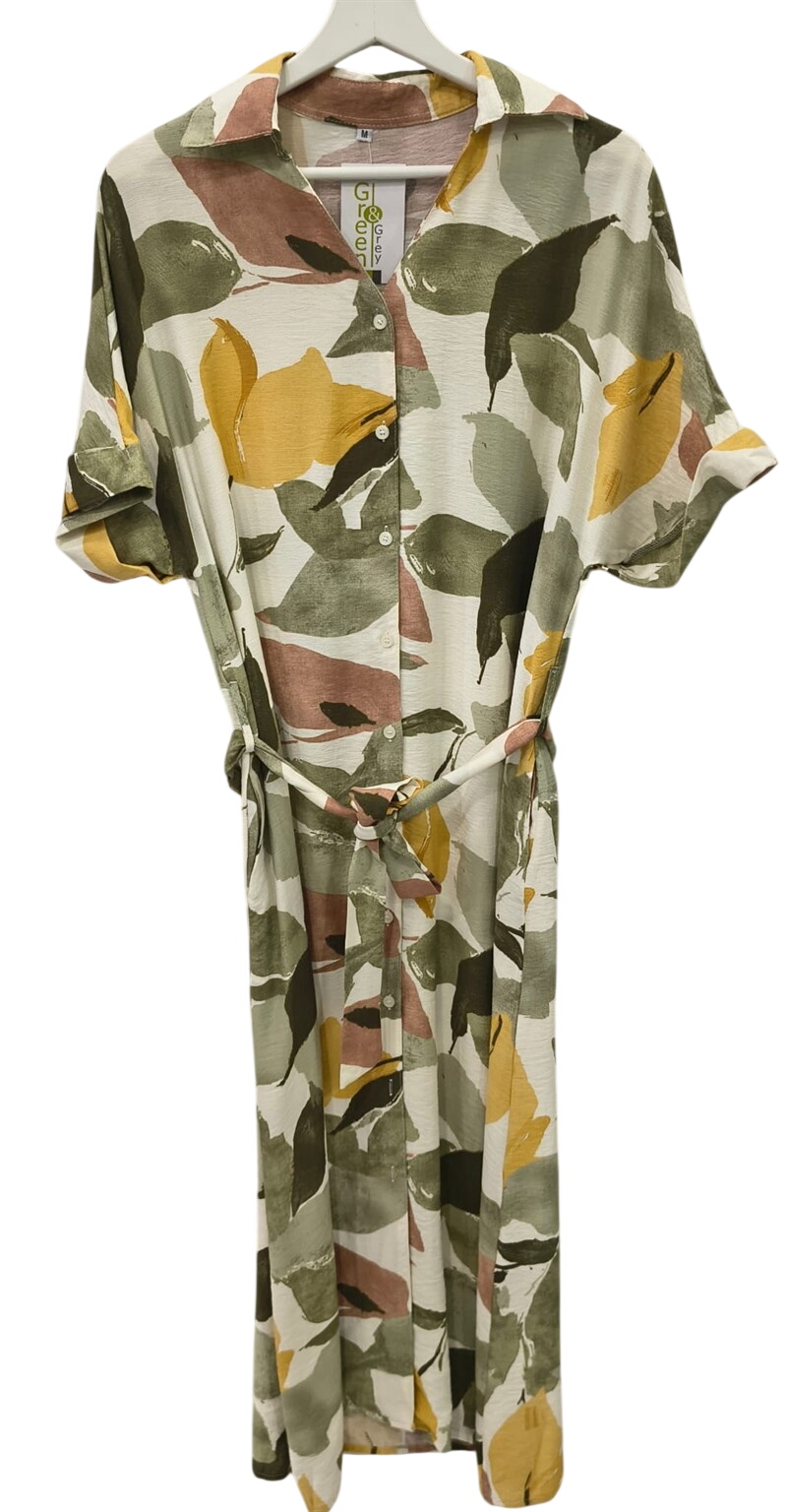 Vestido largo camisero para chica con estampado de hojas en verde y tostado, manga corta, cinturón del mismo tejido y cuello.