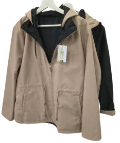 Parka fina reversible para chica en beige y negro, con capucha, cremallera dorada y cordones ajustables, corte recto y bolsll