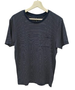 Camiseta de chico de rayas horizontales finas en azul oscuro y blanco, tejido algodón poliéster, manga corta, cuello redondo