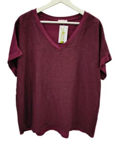 Camiseta de manga corta en color borgoña para chica con cuello pico, panel frontal de lino y trasera de algodón, corte recto
