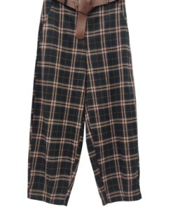 Pantalón barrel de cuadros en fondo oscuro para chica con cinturón ancho marrón, corte relajado, tejido con viscosa y elastán