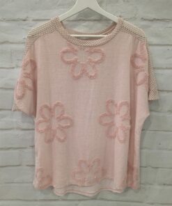 Camiseta flores tejida