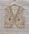 Chaleco con bordados estilo boho