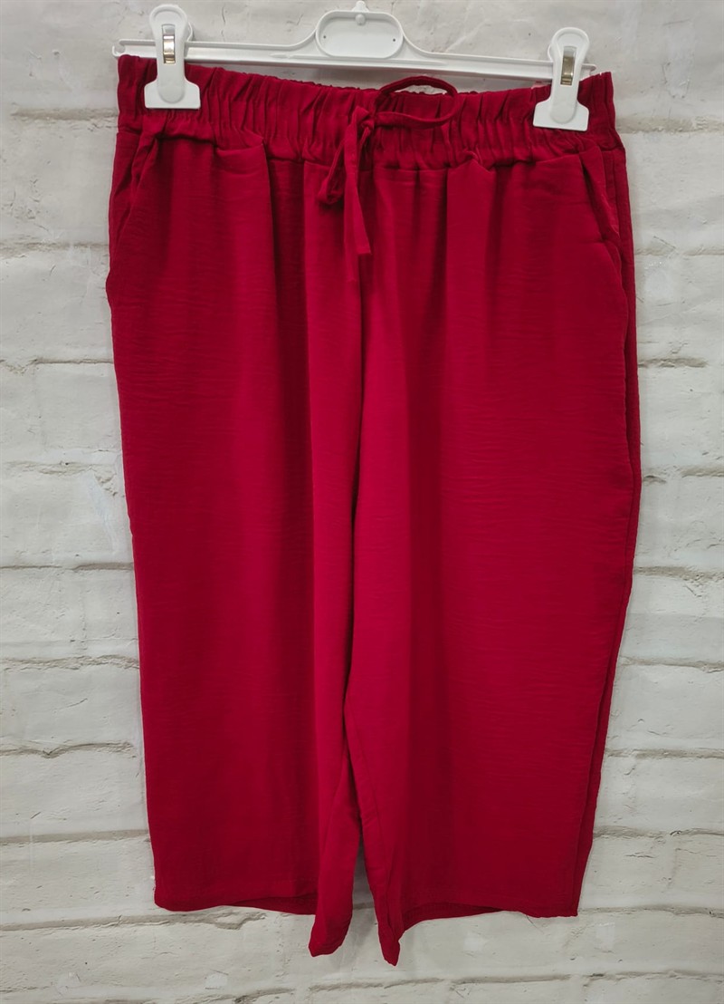 Pantalón flojo monocolor corto