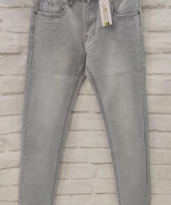 Pantalón vaquero gris claro para chico, corte regular, cierre de botón y cremallera, cinco bolsillos y costuras visibles para