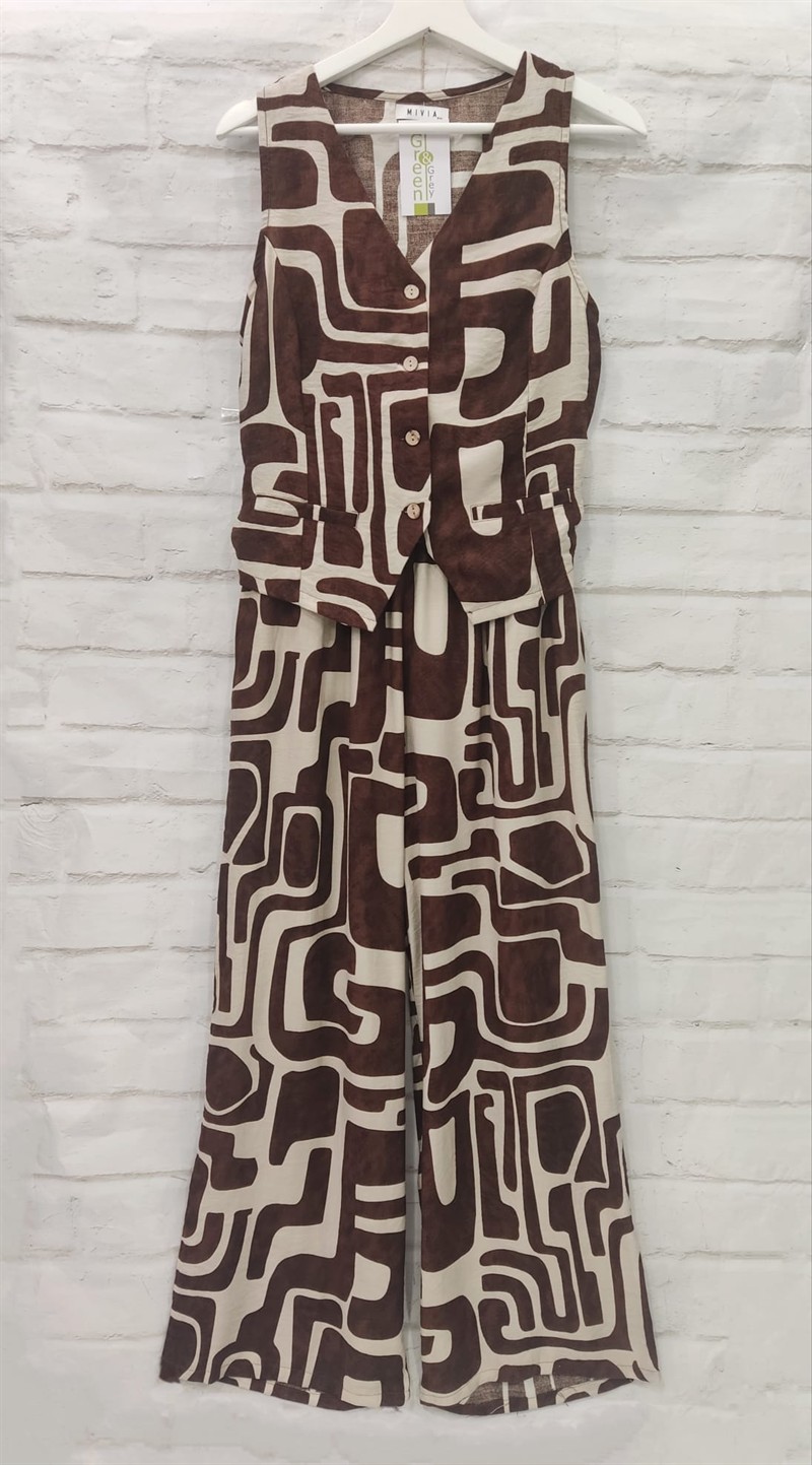 Conjunto chaleco con pantalón
