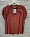 Camisa hombros ganchillo rugosa