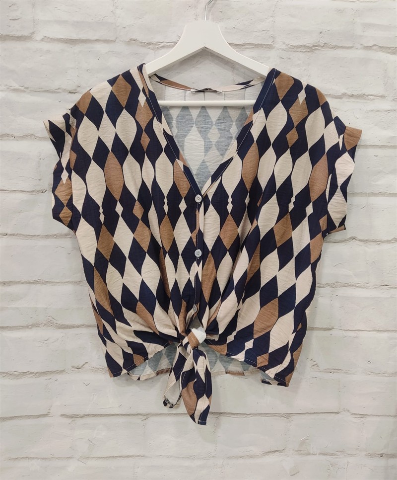 Camisa rombos colores