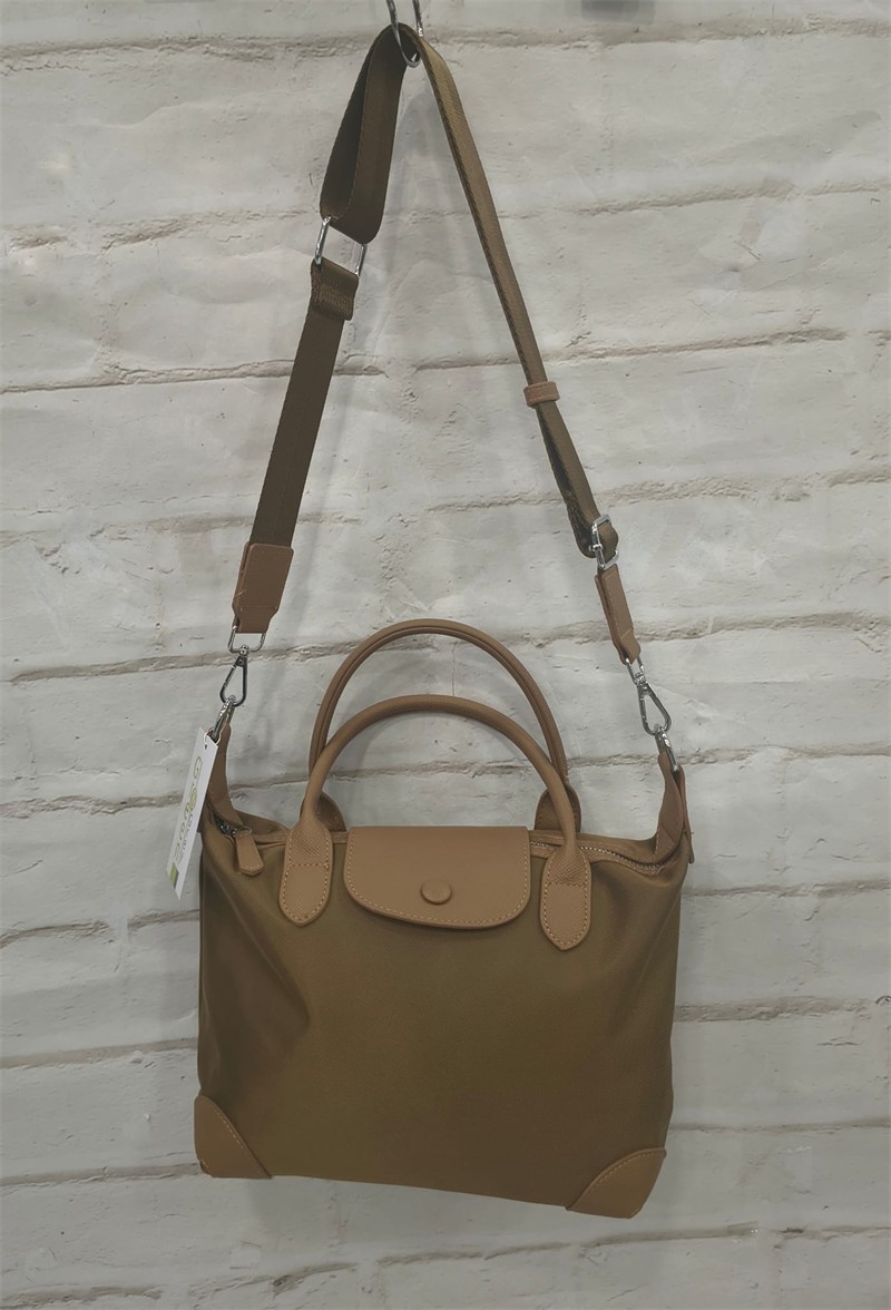 Bolso con asa larga