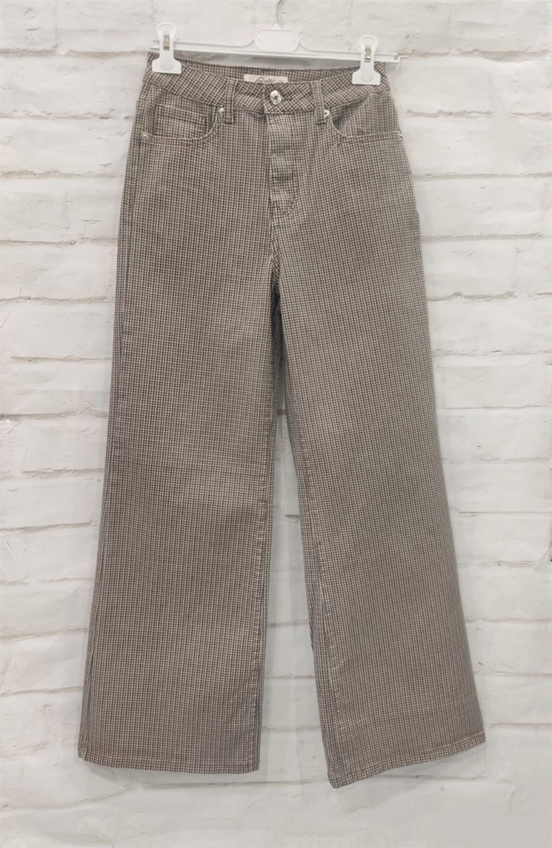 Pantalón vaquero pata de gallo