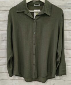 Camisa unicolor manga larga floja