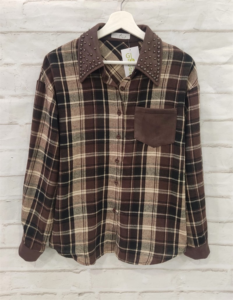 Sobrecamisa cuadros con tachas
