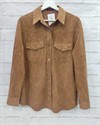Camisa antelina con tachas