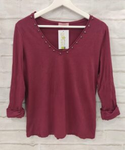 Camiseta de manga larga en burdeos para chica, cuello en V con tachas de estrellas alineadas y corte recto, algodón elástico