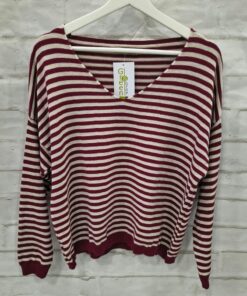 Jersey ancho a rayas cuello V